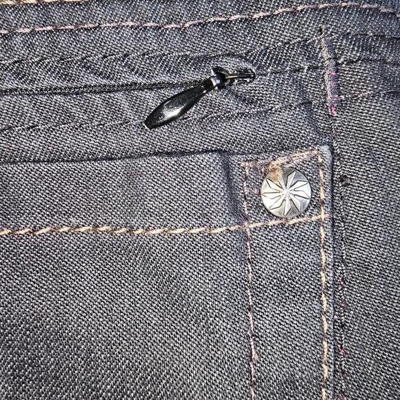 Athleta Dark Wash Stretchy Crop Jeans Extra Back Zip Pocket Size 8 - Picture 7 of 11